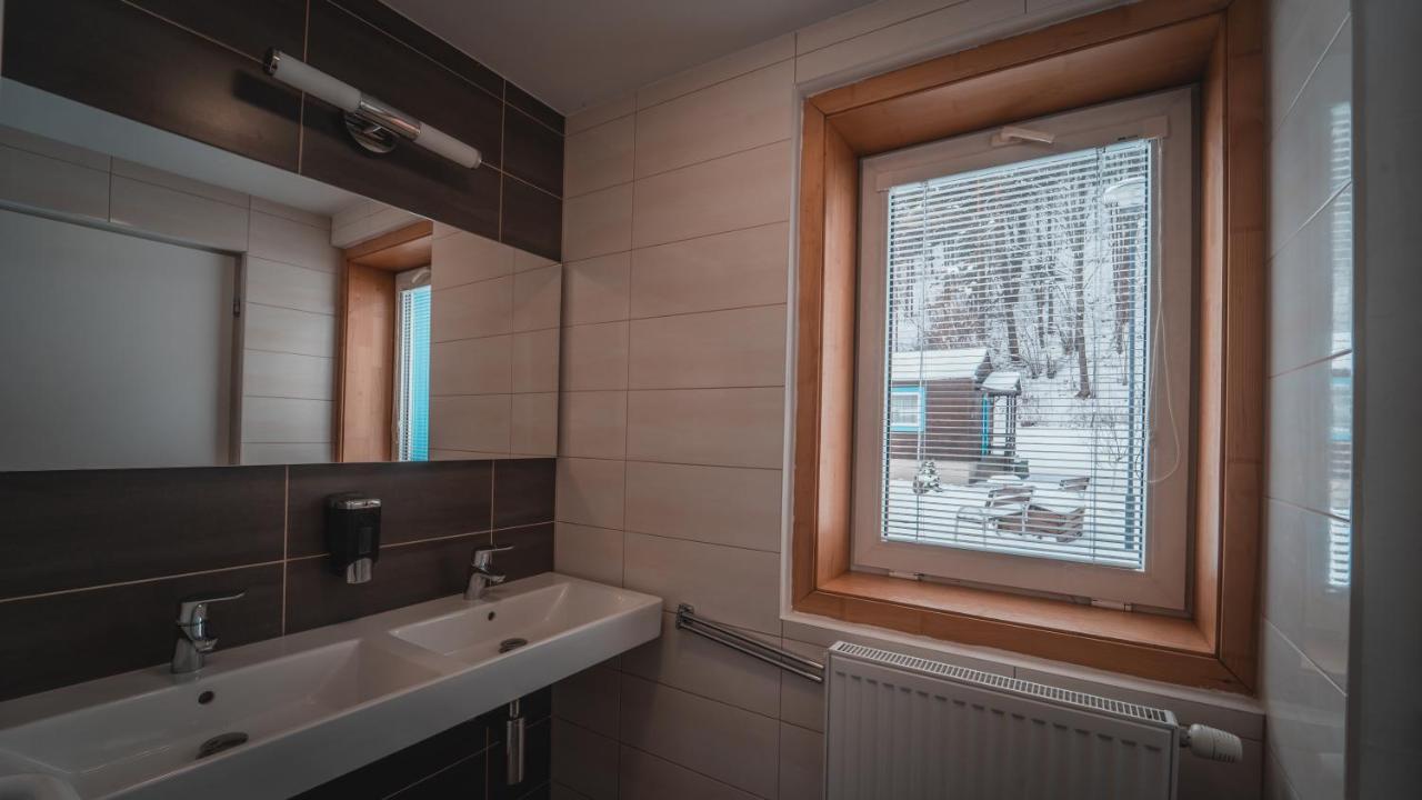 Kupelne Domceky - Kupele Cerveny Klastor Smerdzonka Экстерьер фото